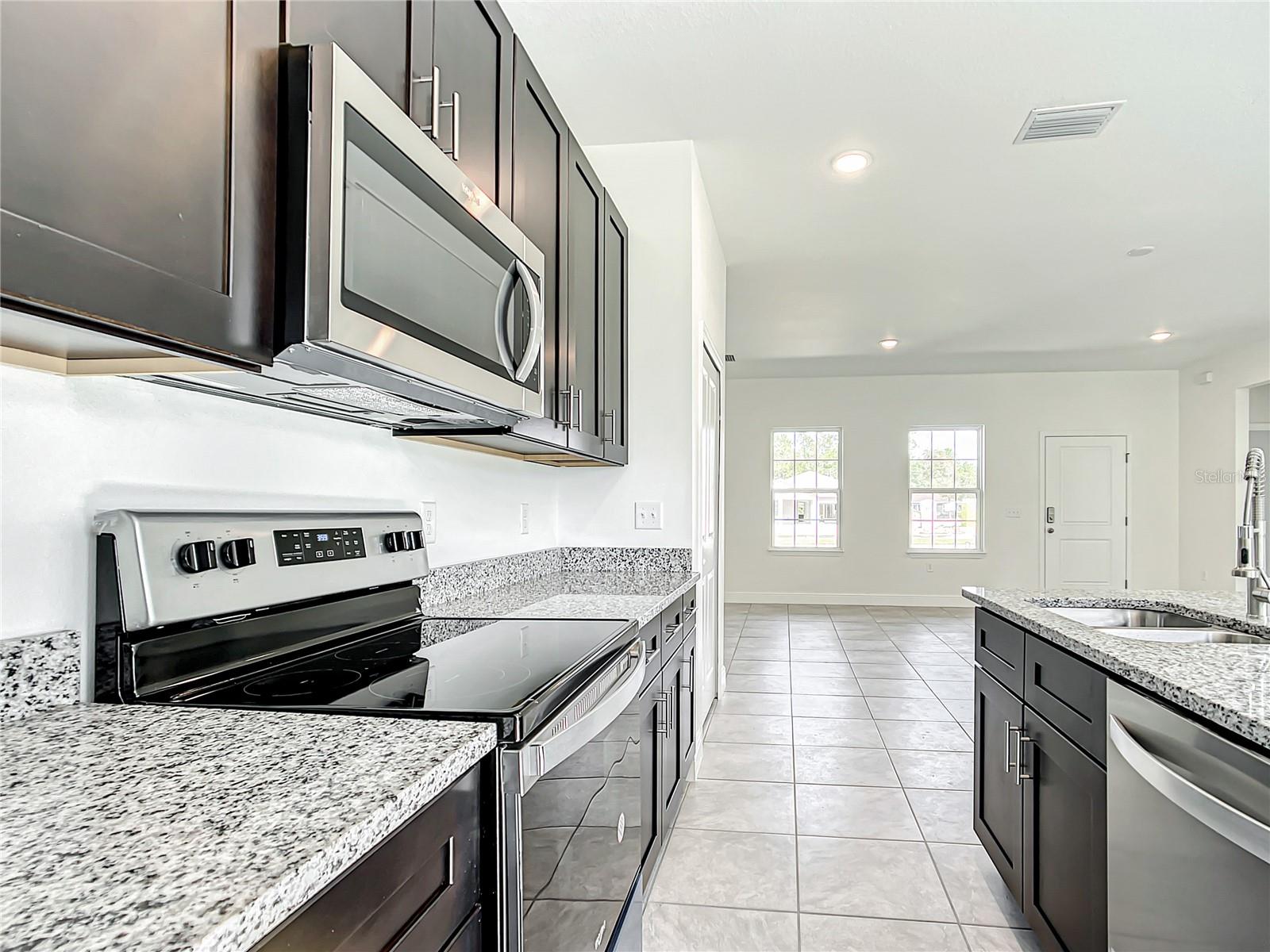 406 MARION OAKS TRL, OCALA, FL, 34473