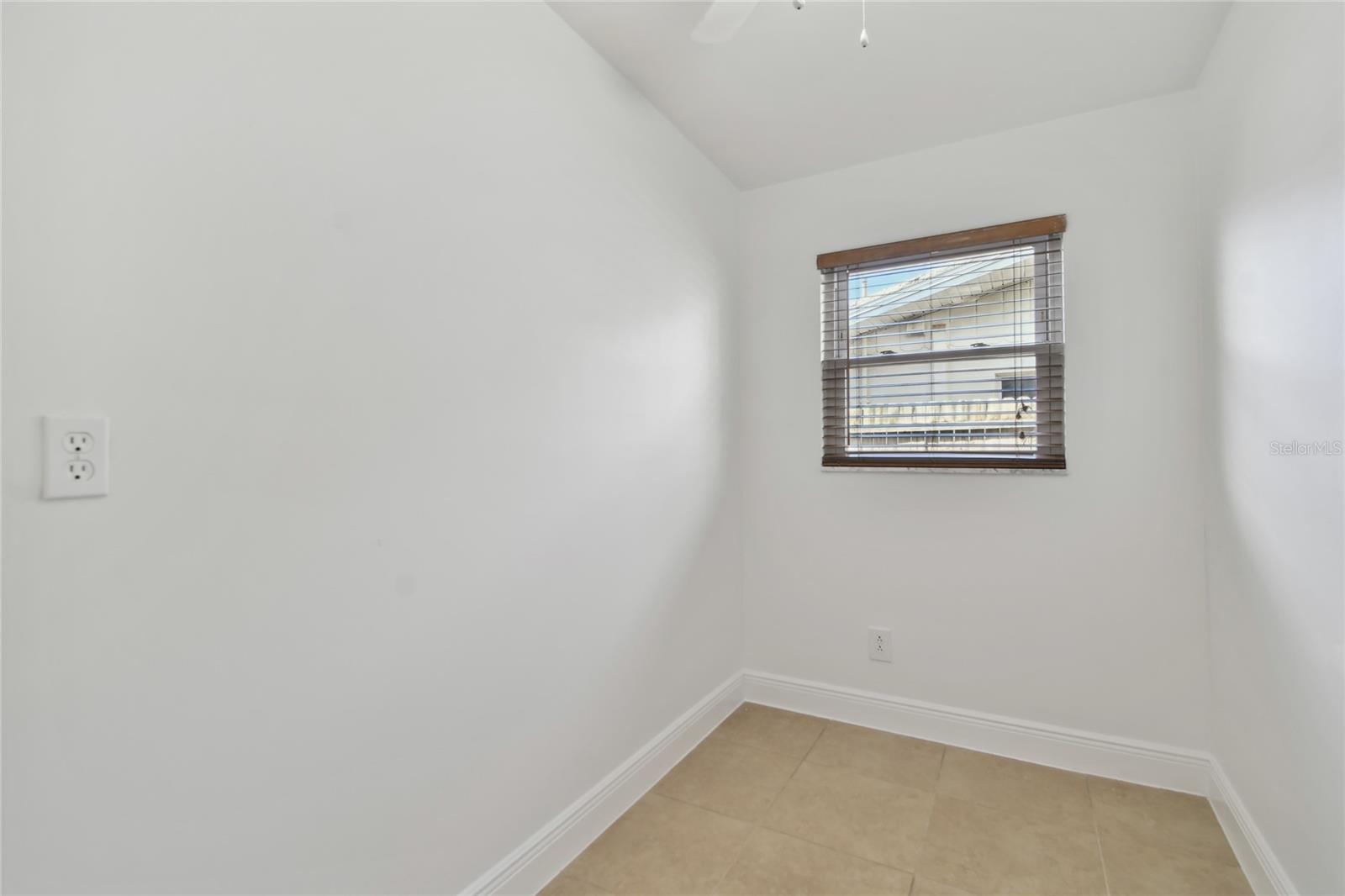 17255 2ND ST E, NORTH REDINGTON BEACH, FL, 33708