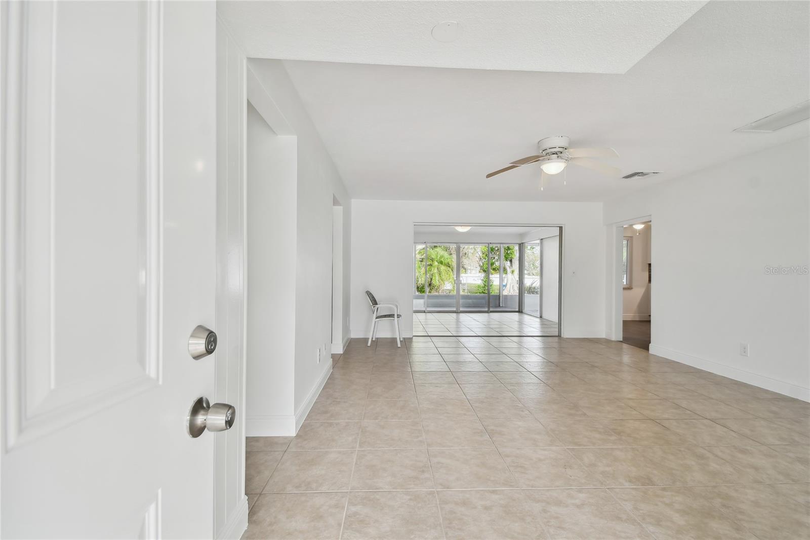 17255 2ND ST E, NORTH REDINGTON BEACH, FL, 33708