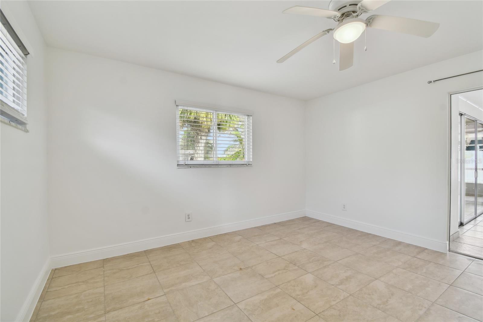 17255 2ND ST E, NORTH REDINGTON BEACH, FL, 33708