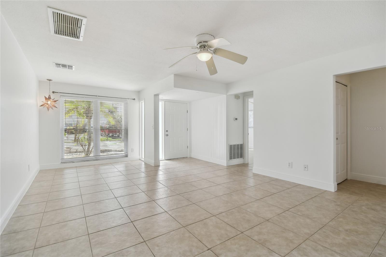 17255 2ND ST E, NORTH REDINGTON BEACH, FL, 33708