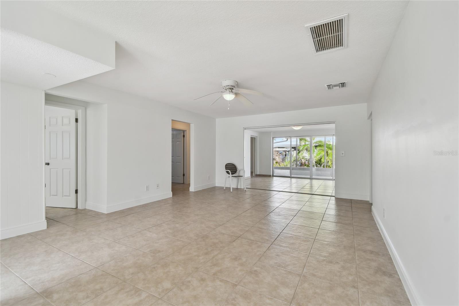 17255 2ND ST E, NORTH REDINGTON BEACH, FL, 33708