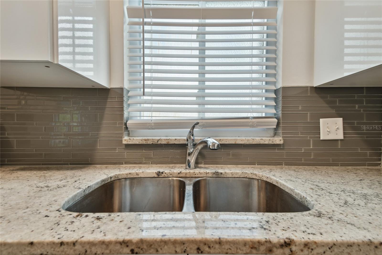 17255 2ND ST E, NORTH REDINGTON BEACH, FL, 33708