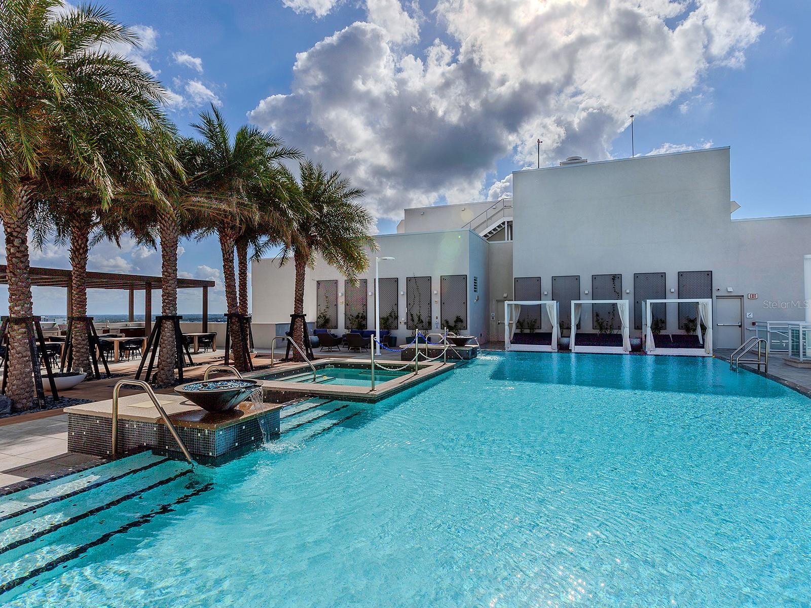 A4643484 Property Photo