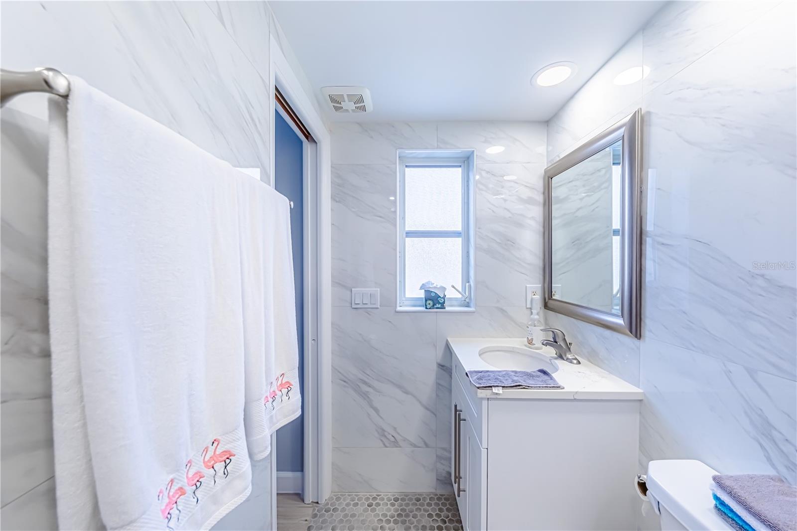 616 FLAMINGO DR #102, VENICE, FL, 34285