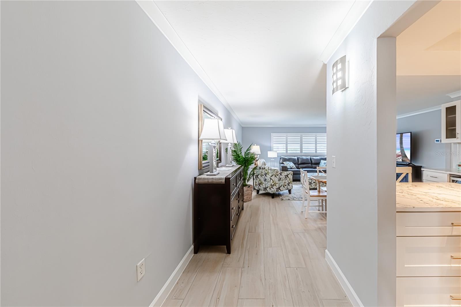 616 FLAMINGO DR #102, VENICE, FL, 34285