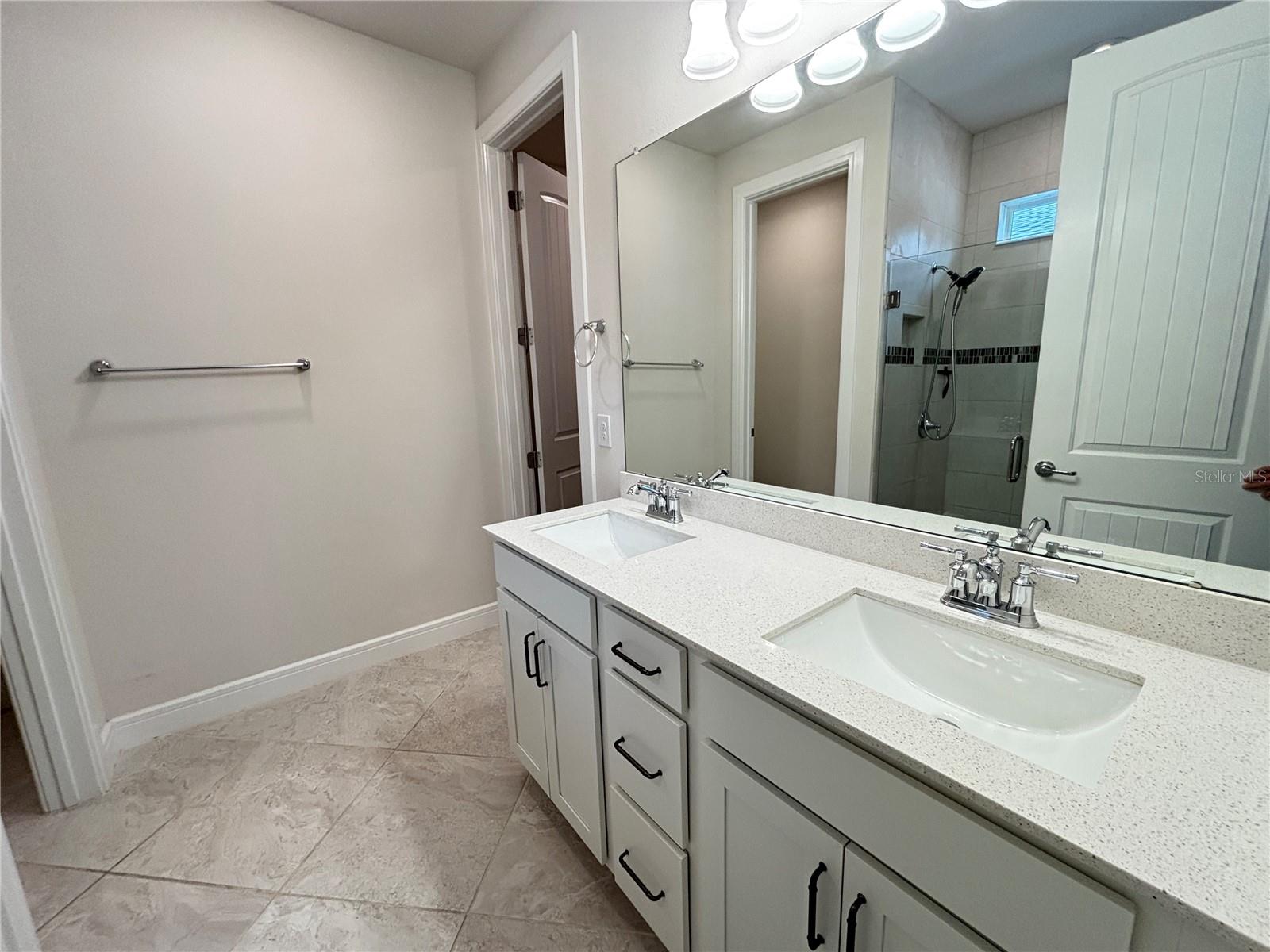 6119 BRADFORD WOODS DR, ZEPHYRHILLS, FL, 33542