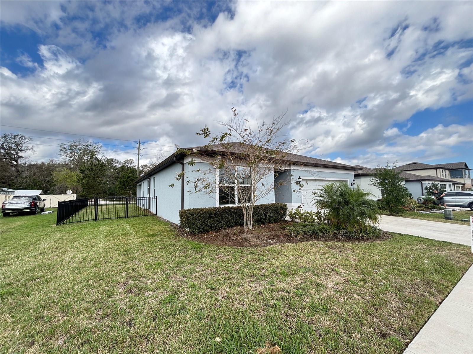 6119 BRADFORD WOODS DR, ZEPHYRHILLS, FL, 33542