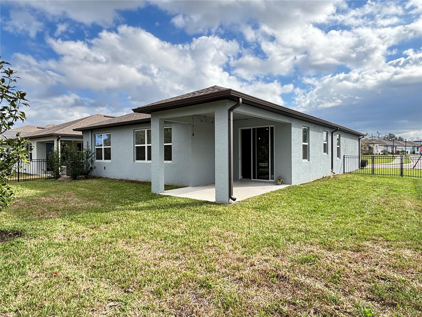 6119 BRADFORD WOODS DR, ZEPHYRHILLS, FL, 33542