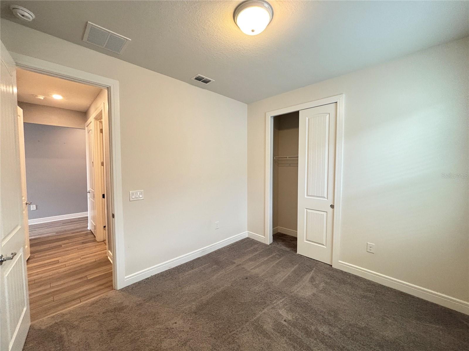 6119 BRADFORD WOODS DR, ZEPHYRHILLS, FL, 33542