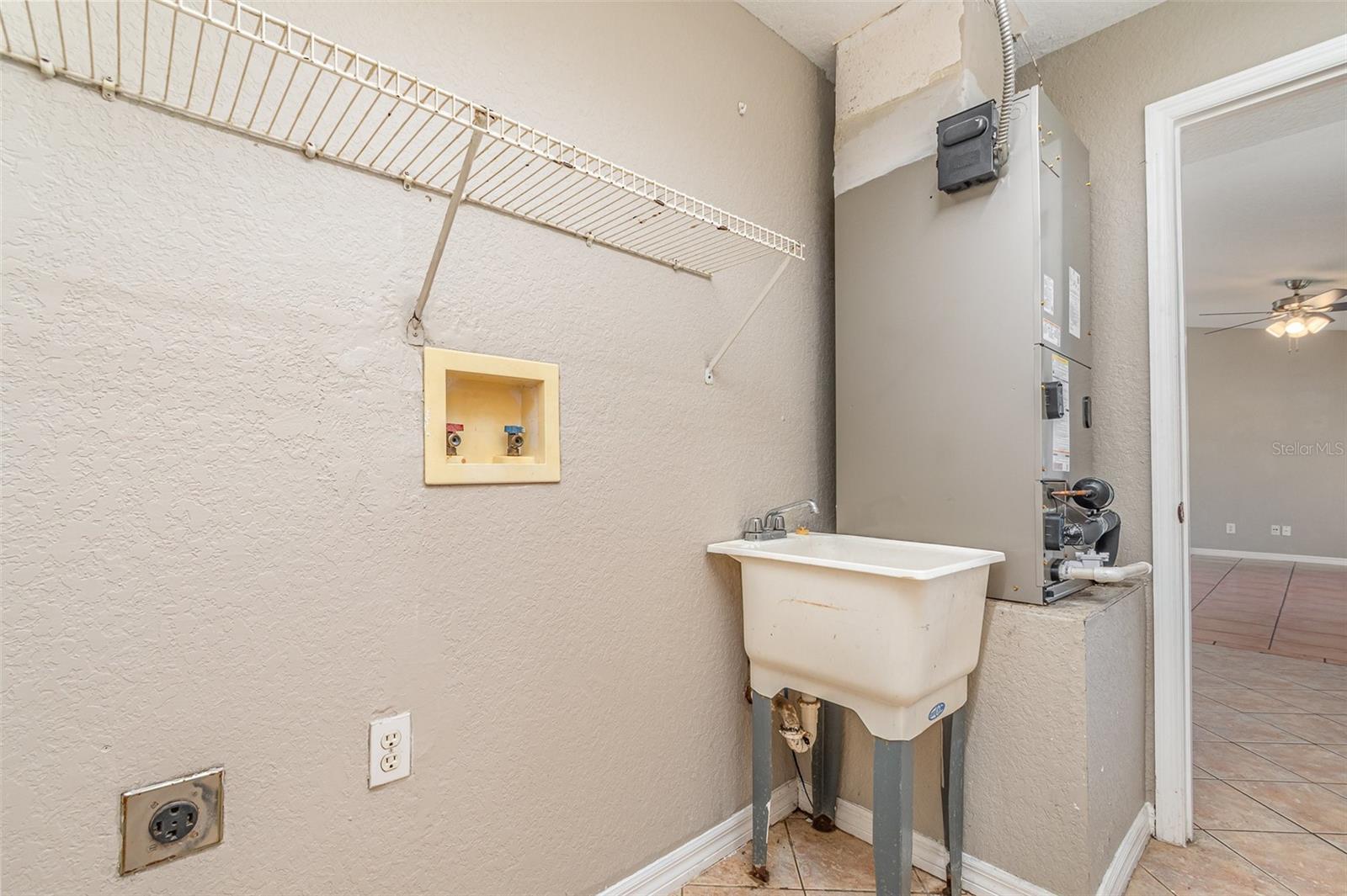 1644 PICCADILLY DR, DAYTONA BEACH, FL, 32117