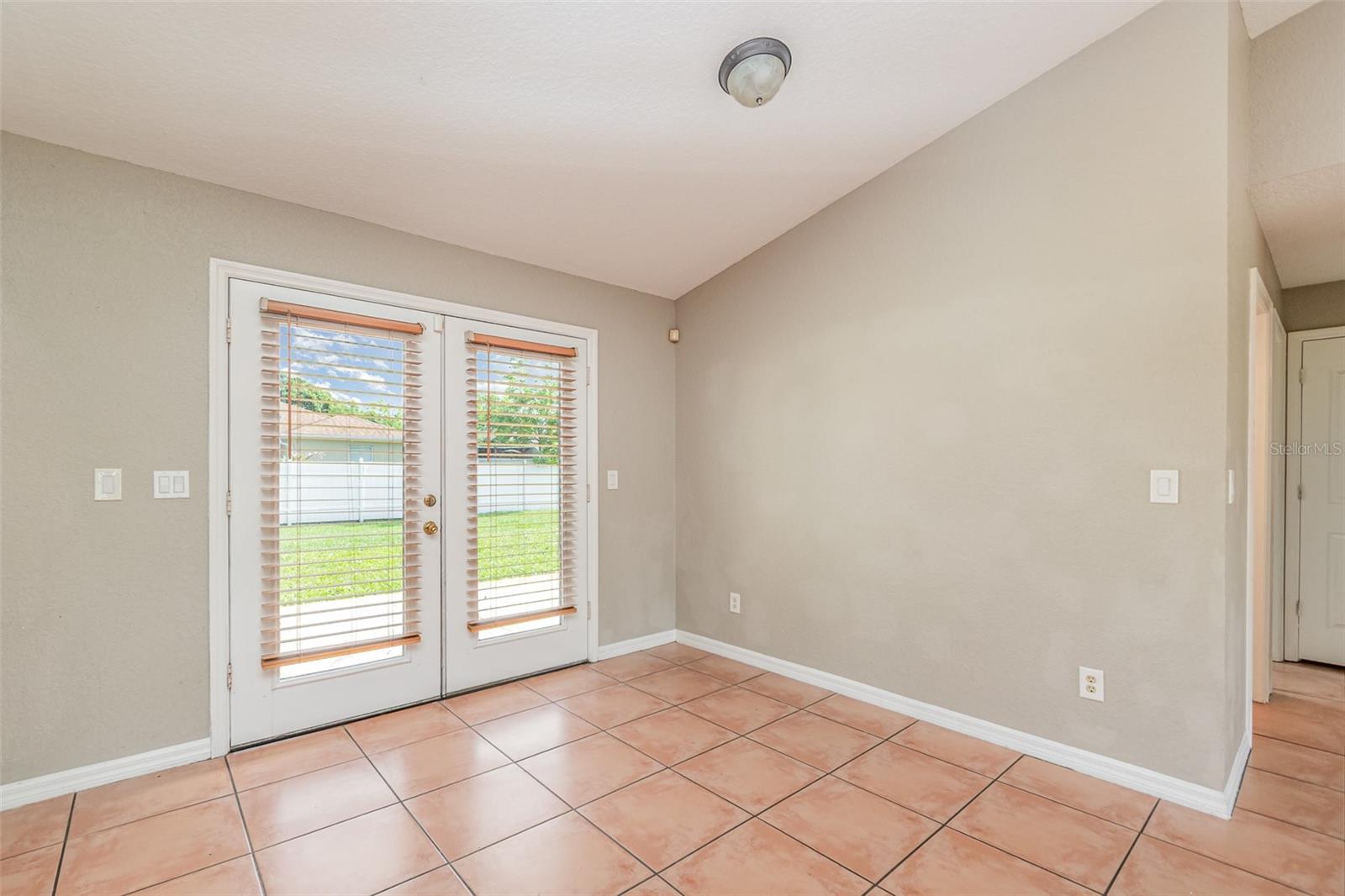1644 PICCADILLY DR, DAYTONA BEACH, FL, 32117