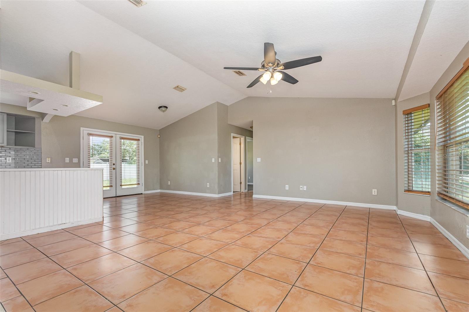 1644 PICCADILLY DR, DAYTONA BEACH, FL, 32117