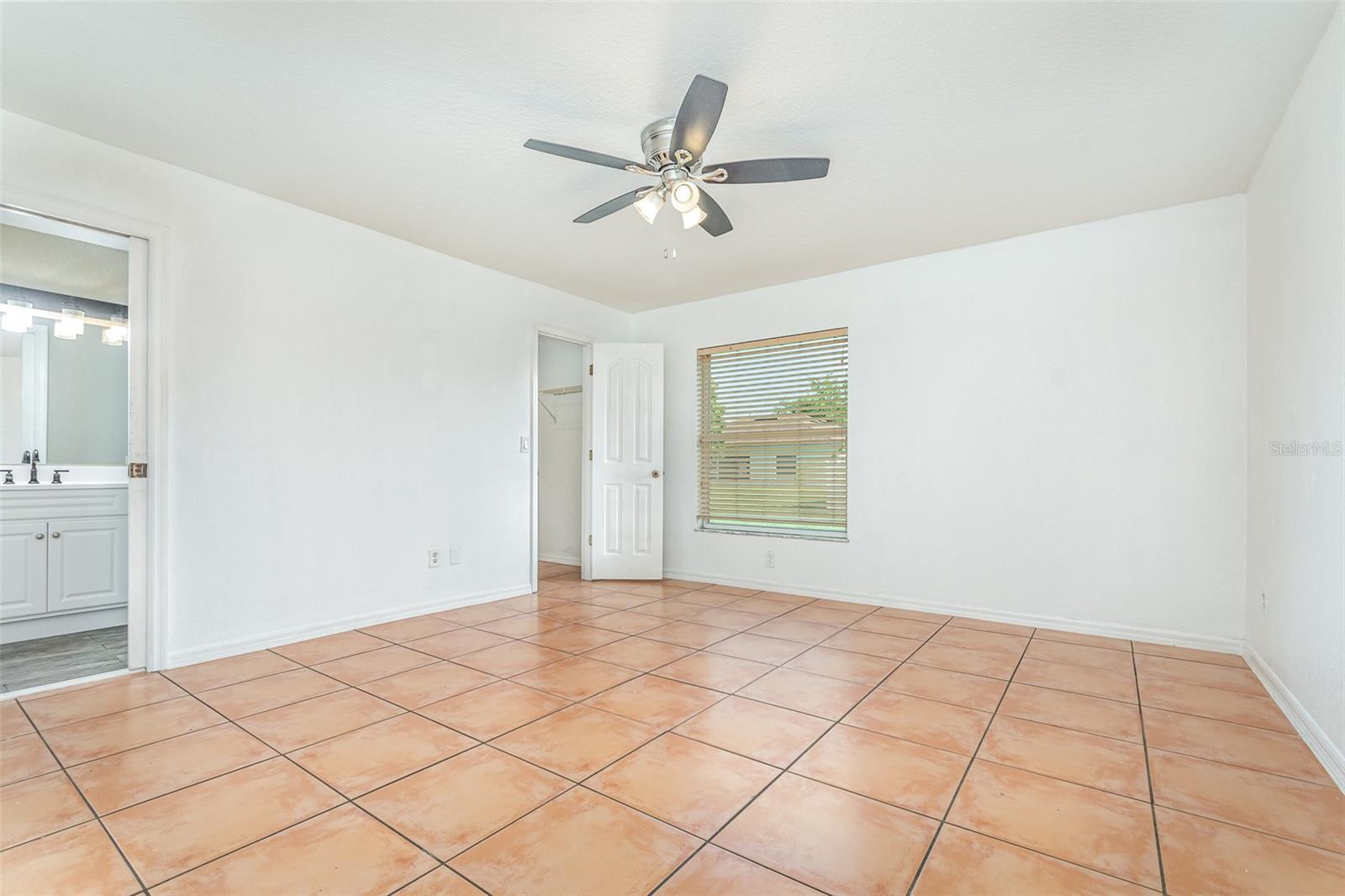 1644 PICCADILLY DR, DAYTONA BEACH, FL, 32117