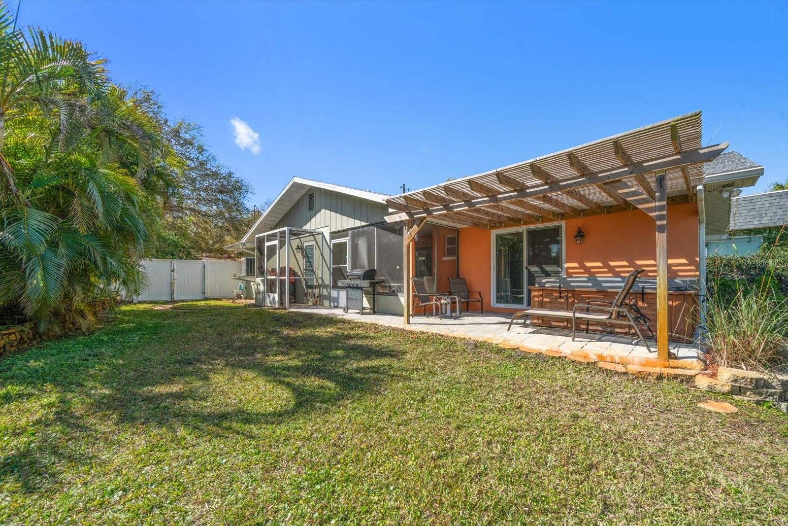 3059 HICKORY DR, LARGO, FL, 33770