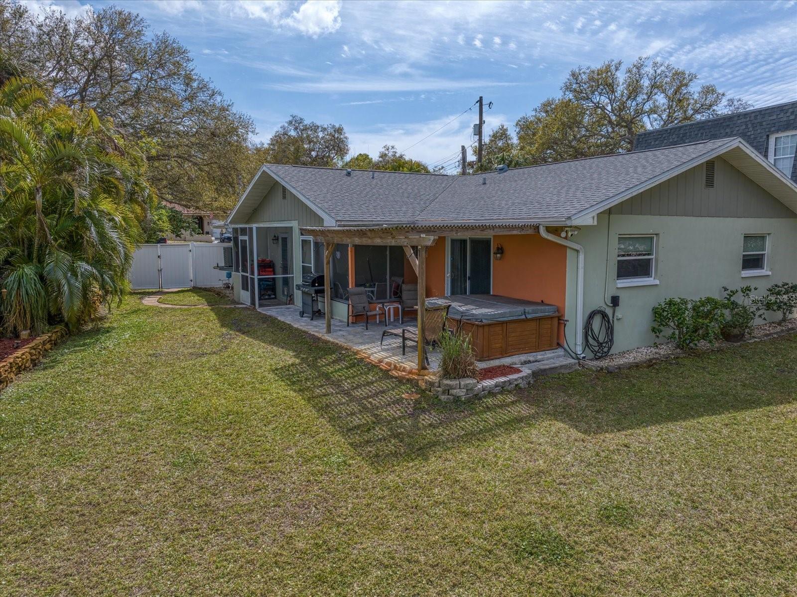 3059 HICKORY DR, LARGO, FL, 33770
