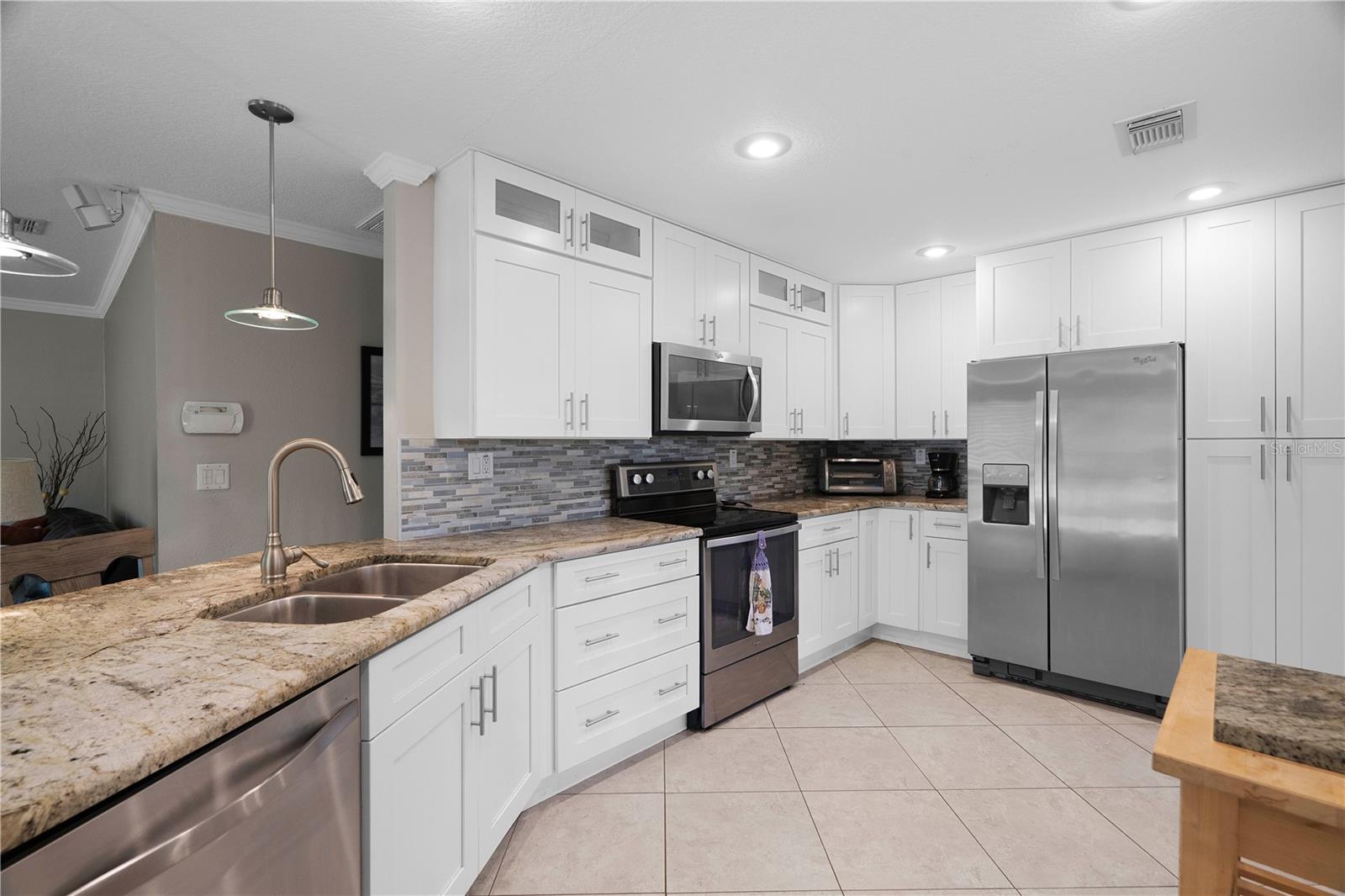 3059 HICKORY DR, LARGO, FL, 33770