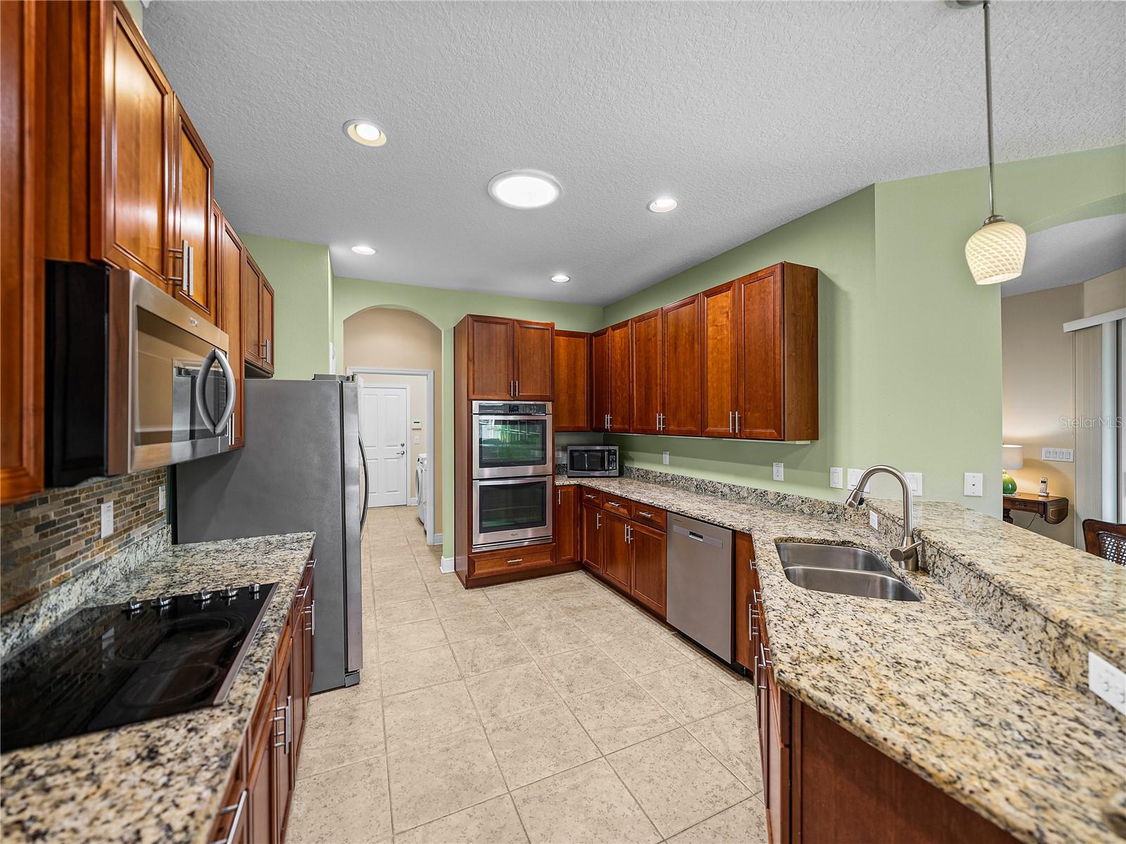 34714 HEAVENLY LN, DADE CITY, FL, 33525