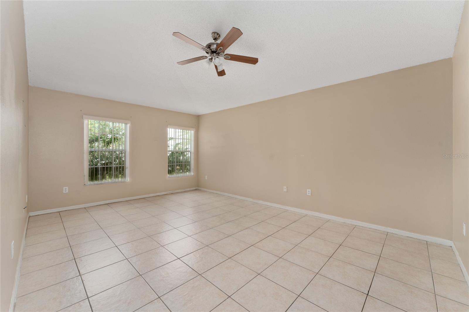 502 WOODLAND CREEK BLVD, KISSIMMEE, FL, 34744