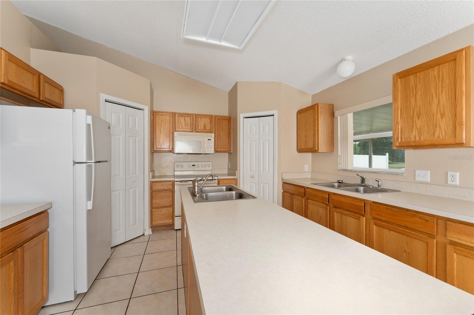 502 WOODLAND CREEK BLVD, KISSIMMEE, FL, 34744