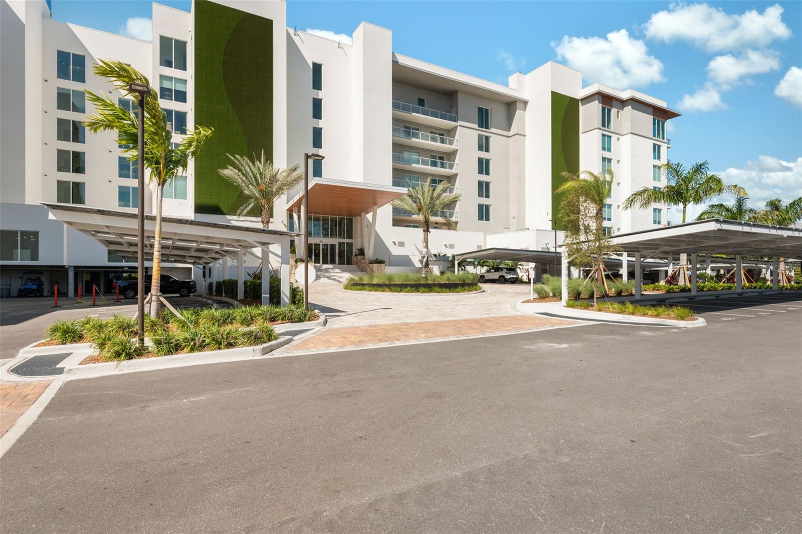 1020 SUNSET POINT RD #612, CLEARWATER, FL, 33755