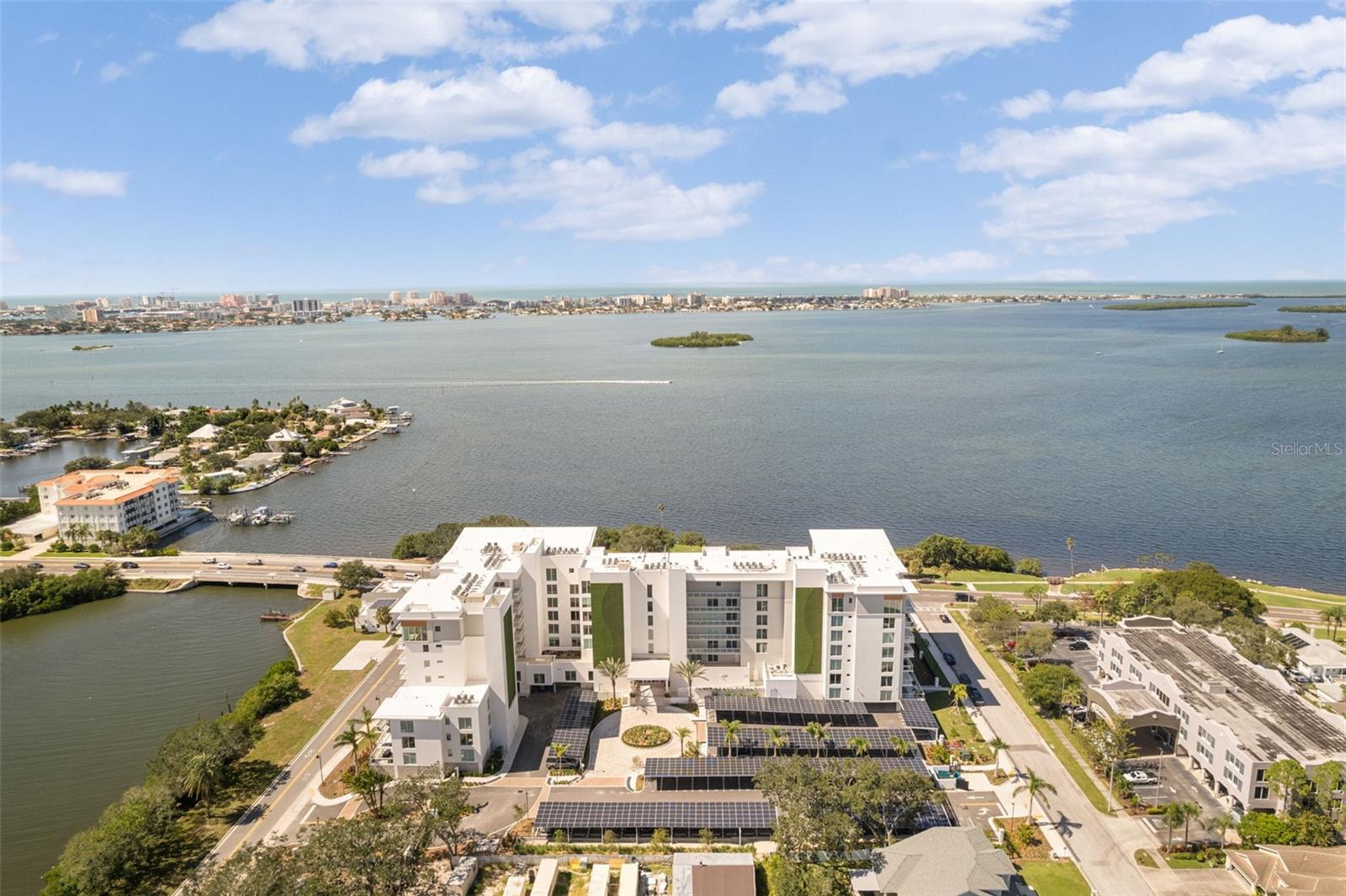 1020 SUNSET POINT RD #612, CLEARWATER, FL, 33755