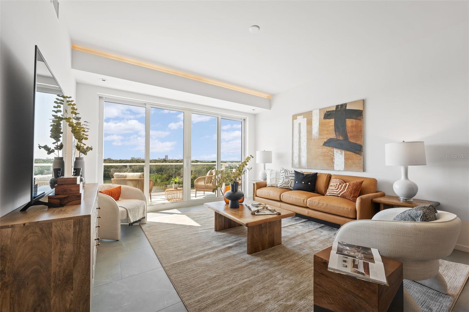 1020 SUNSET POINT RD #612, CLEARWATER, FL, 33755
