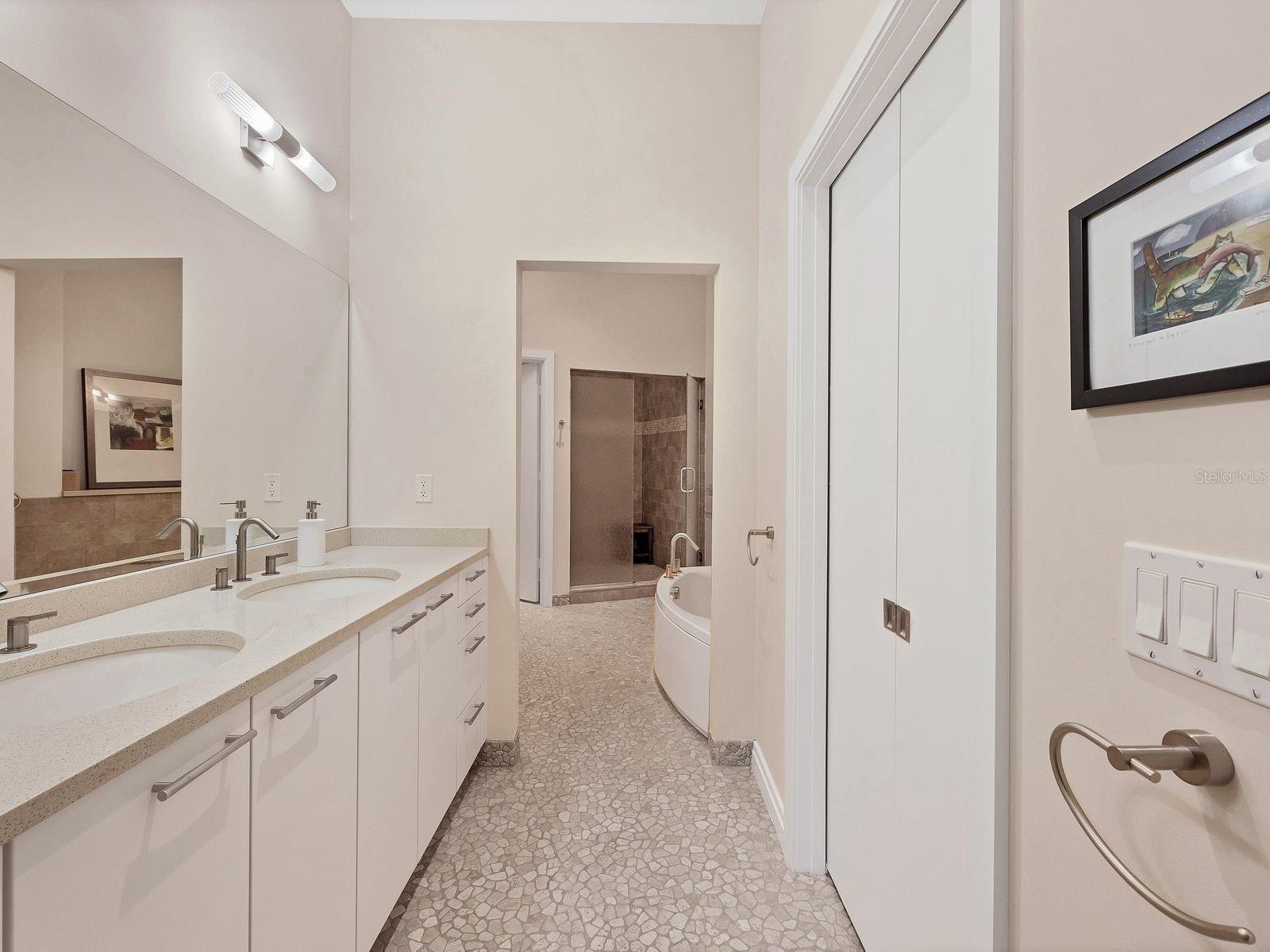 6512 MIDNIGHT PASS RD #504, SARASOTA, FL, 34242