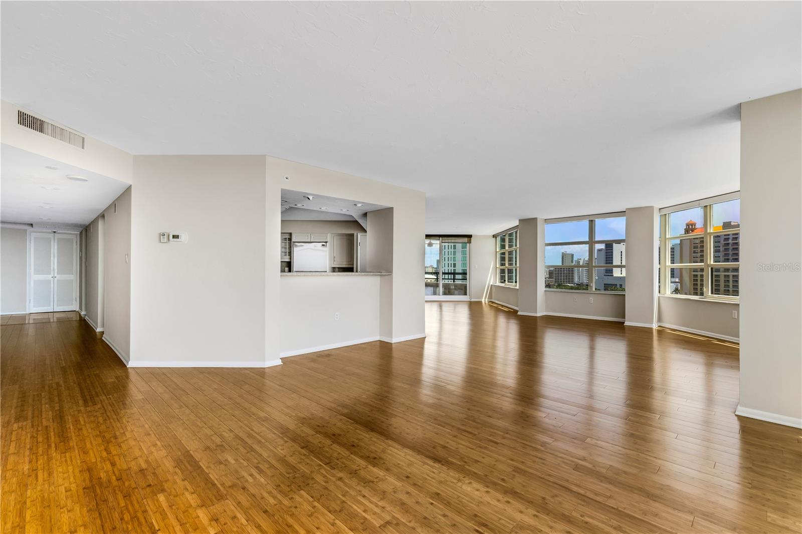 988 BLVD OF THE ARTS #1209, SARASOTA, FL, 34236