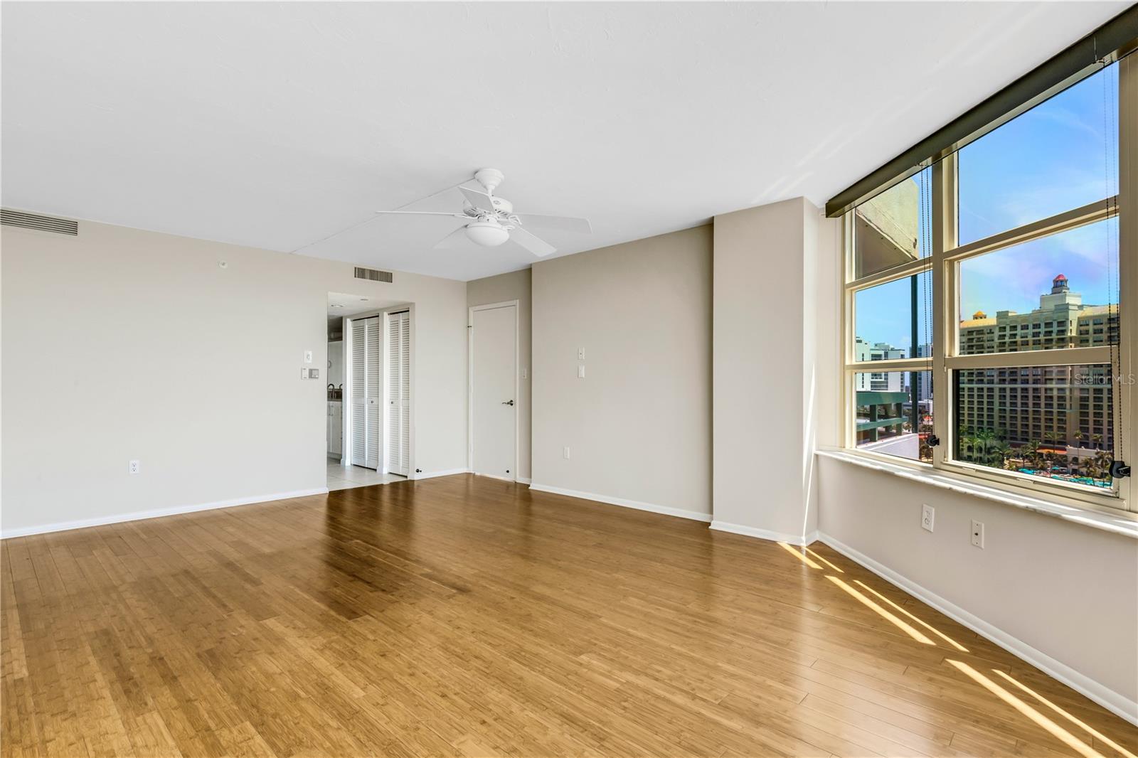 988 BLVD OF THE ARTS #1209, SARASOTA, FL, 34236