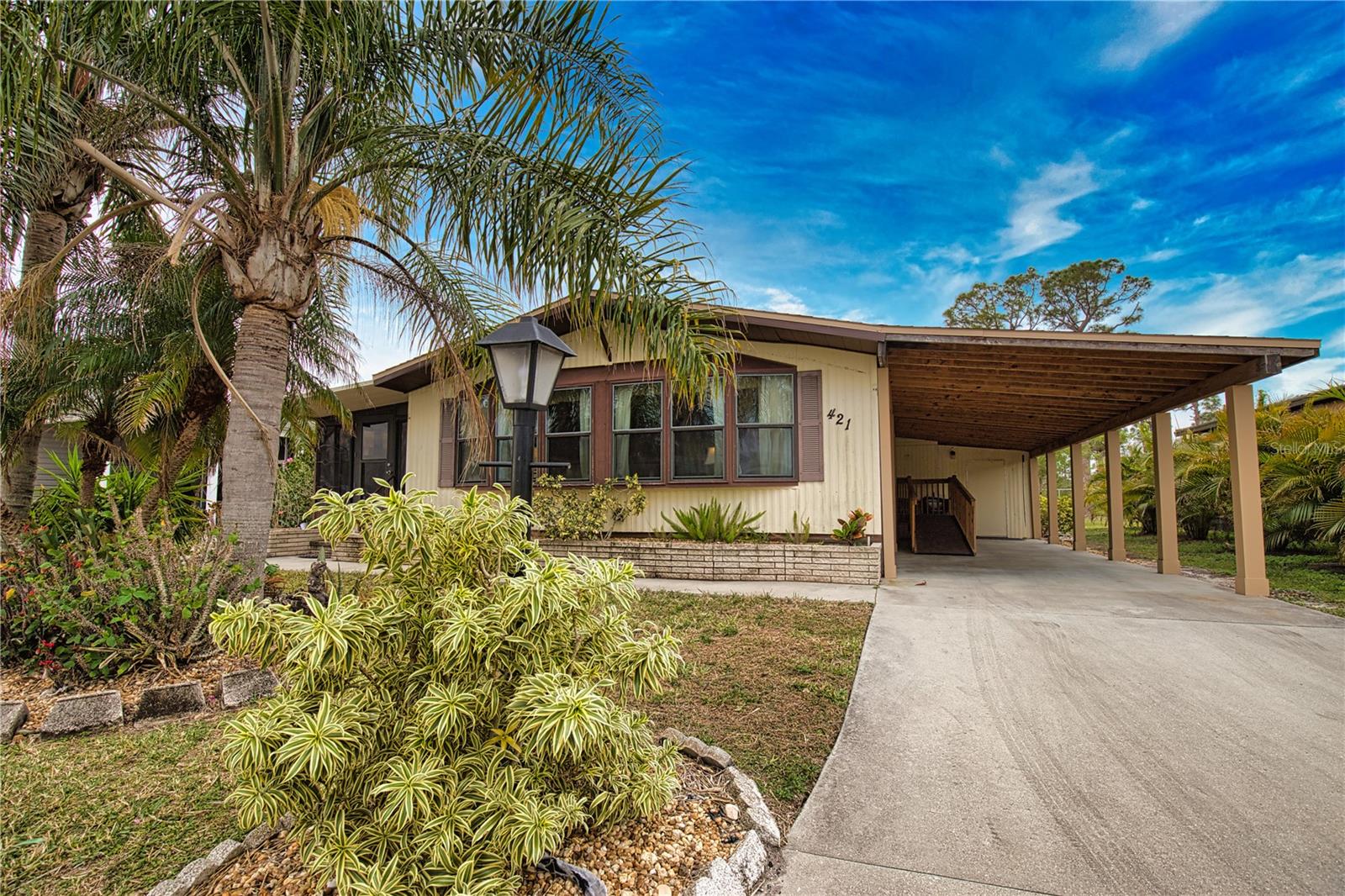 421 VILLA NUEVA CIR, NORTH PORT, FL, 34287