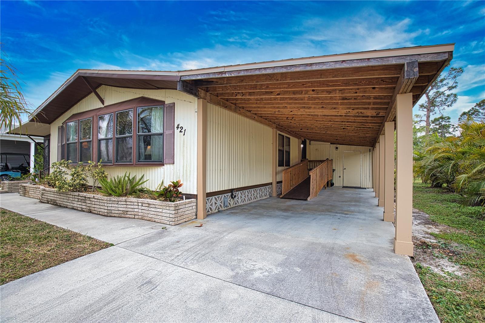 421 VILLA NUEVA CIR, NORTH PORT, FL, 34287