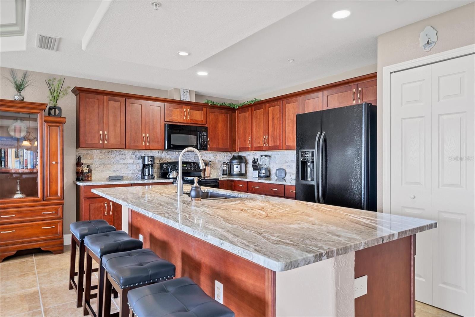 1420 BEACH RD #203, ENGLEWOOD, FL, 34223