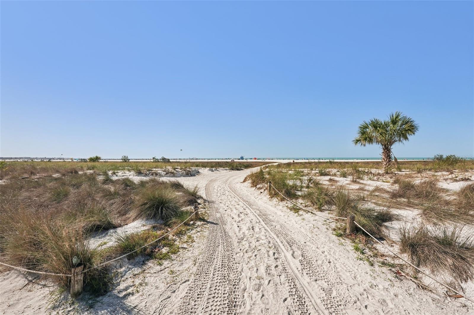 4822 OCEAN BLVD #11E, SARASOTA, FL, 34242