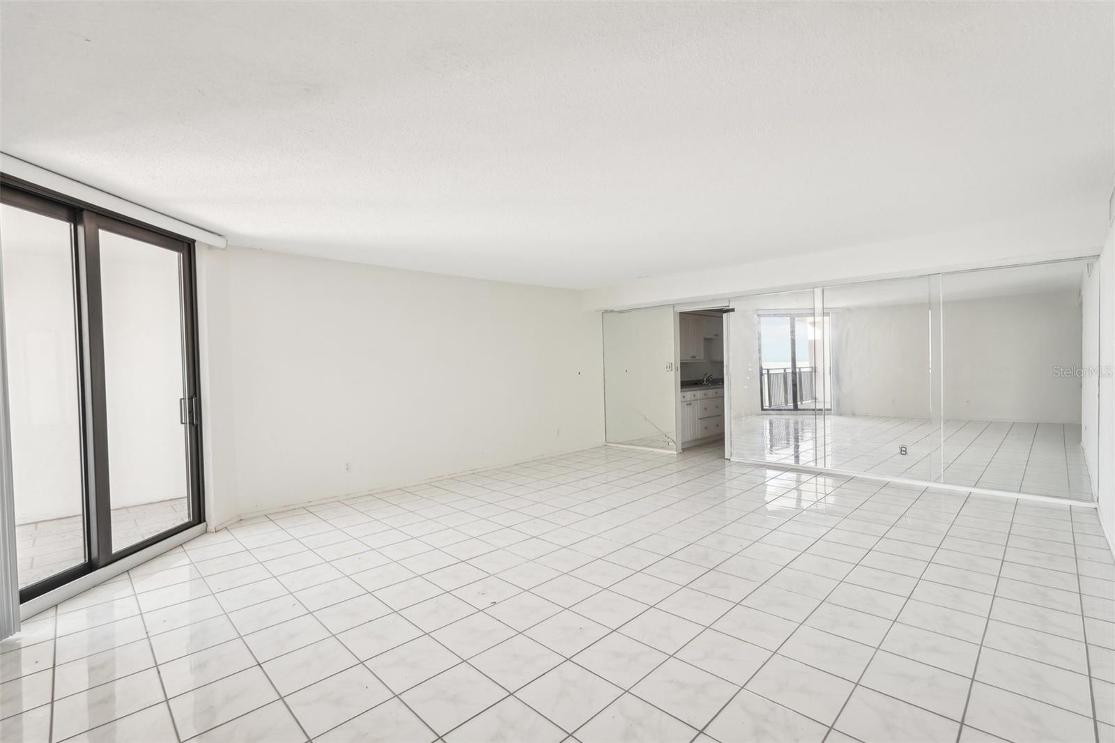 4822 OCEAN BLVD #11E, SARASOTA, FL, 34242