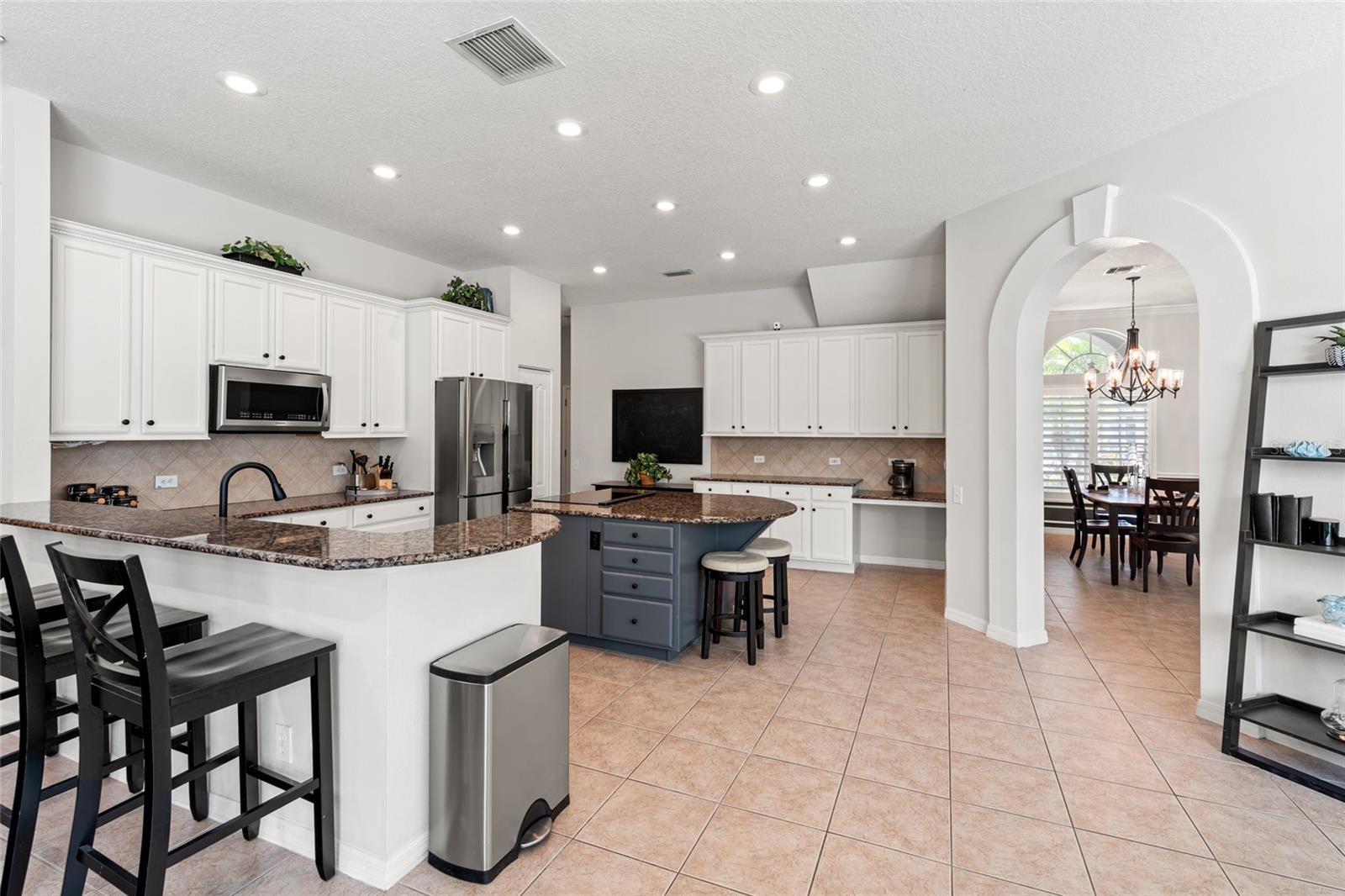 23327 GRACEWOOD CIR, LAND O LAKES, FL, 34639