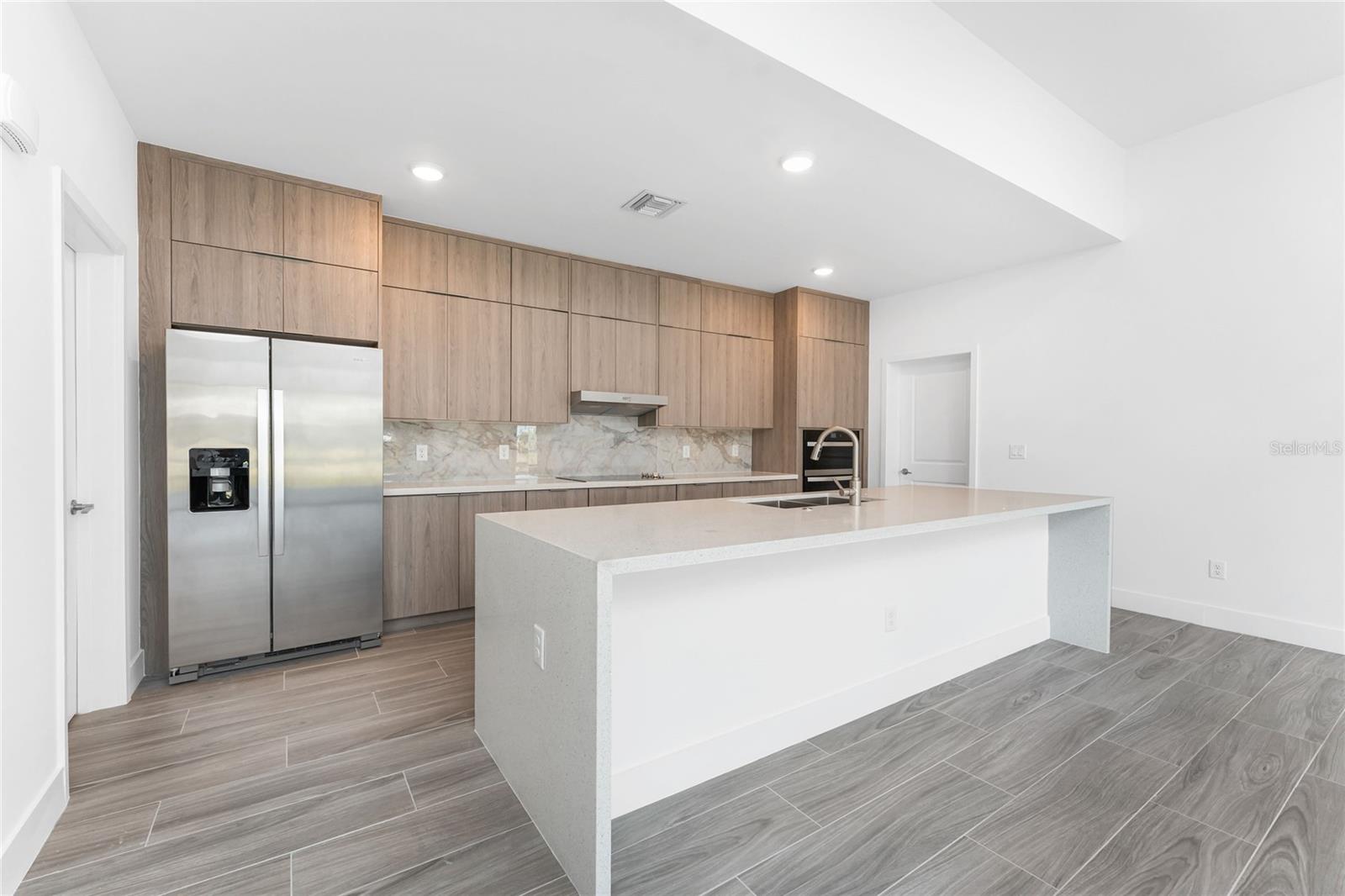 17338 CAPE HORN BLVD, PUNTA GORDA, FL, 33955