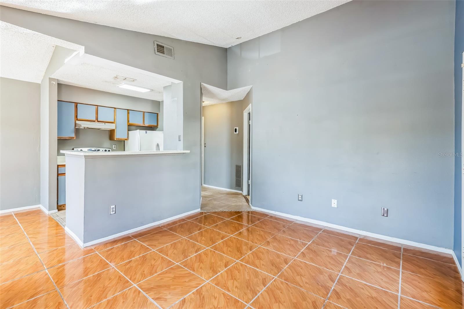 8714 MALLARD RESERVE DR #201, TAMPA, FL, 33614