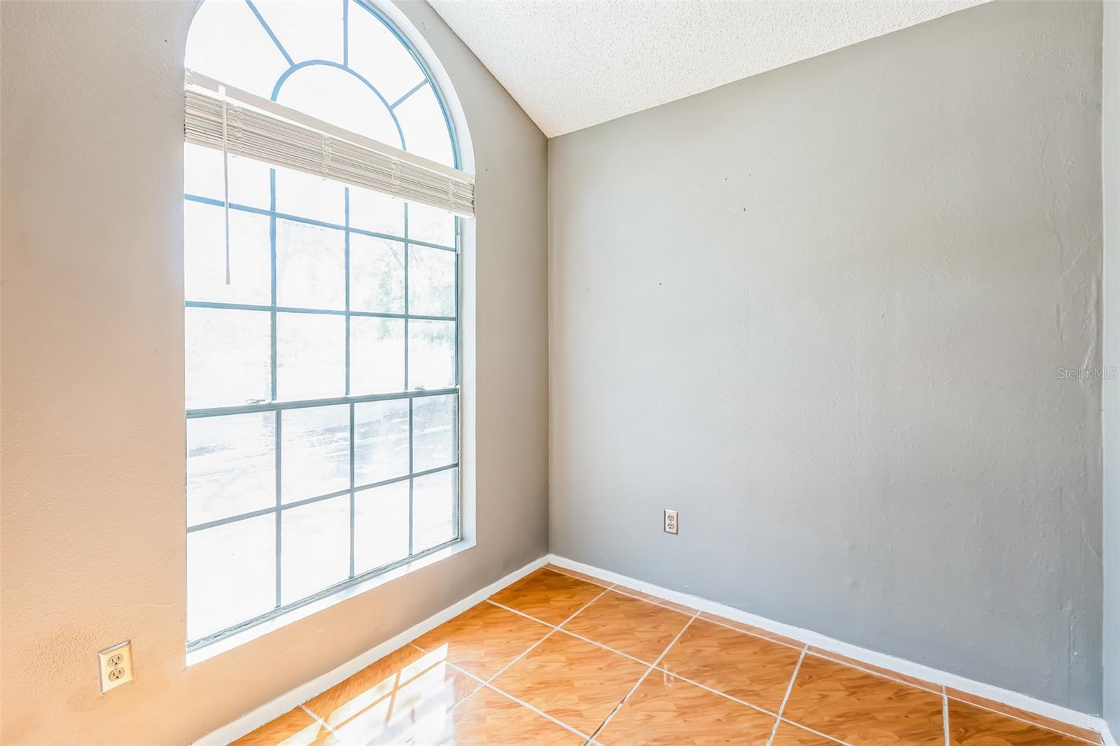 8714 MALLARD RESERVE DR #201, TAMPA, FL, 33614