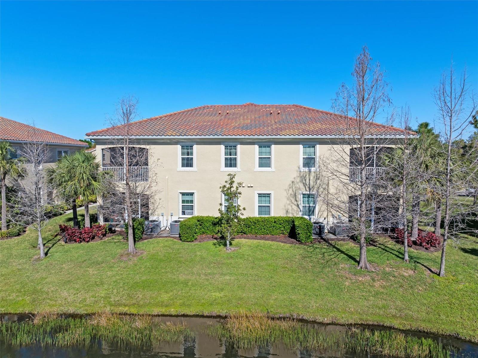 8323 ENCLAVE WAY #104, SARASOTA, FL, 34243