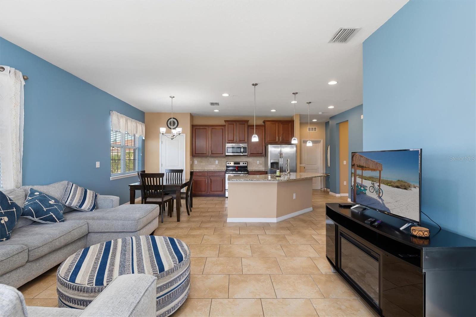 8323 ENCLAVE WAY #104, SARASOTA, FL, 34243