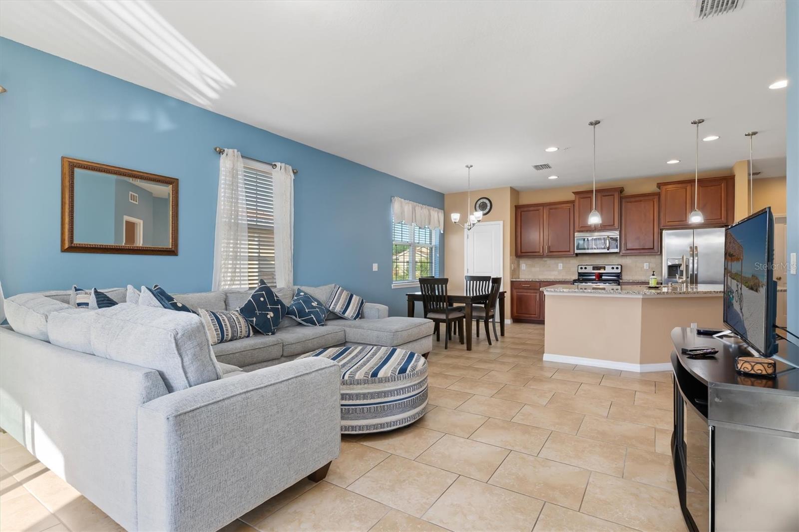 8323 ENCLAVE WAY #104, SARASOTA, FL, 34243