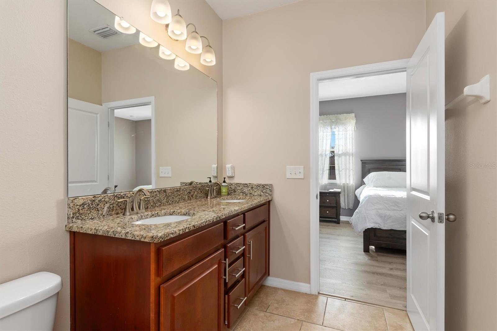 8323 ENCLAVE WAY #104, SARASOTA, FL, 34243