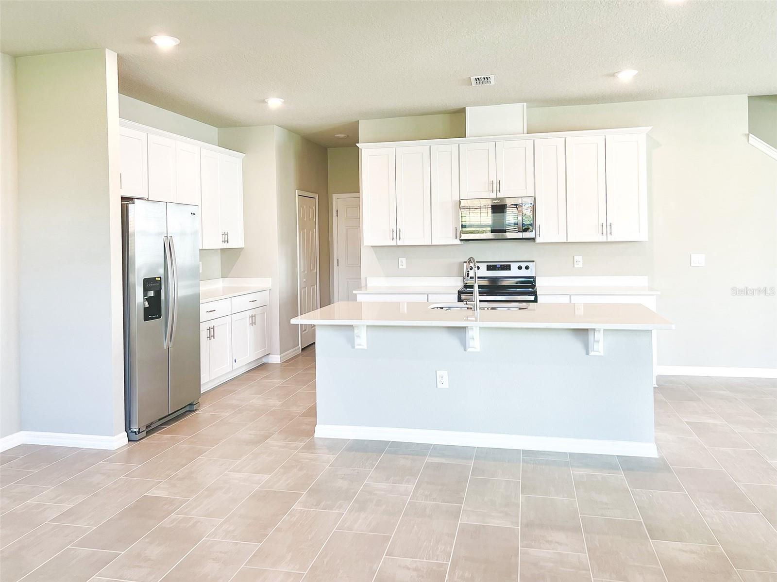 2483 GOLD DUST DR, MINNEOLA, FL, 34715