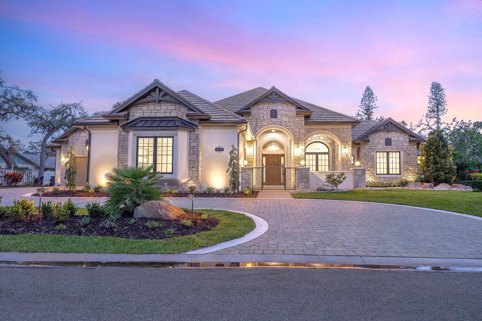 A4643636 Property Photo