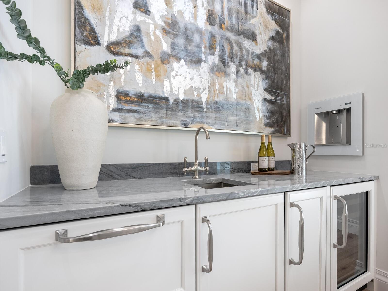 A4643636 Property Photo