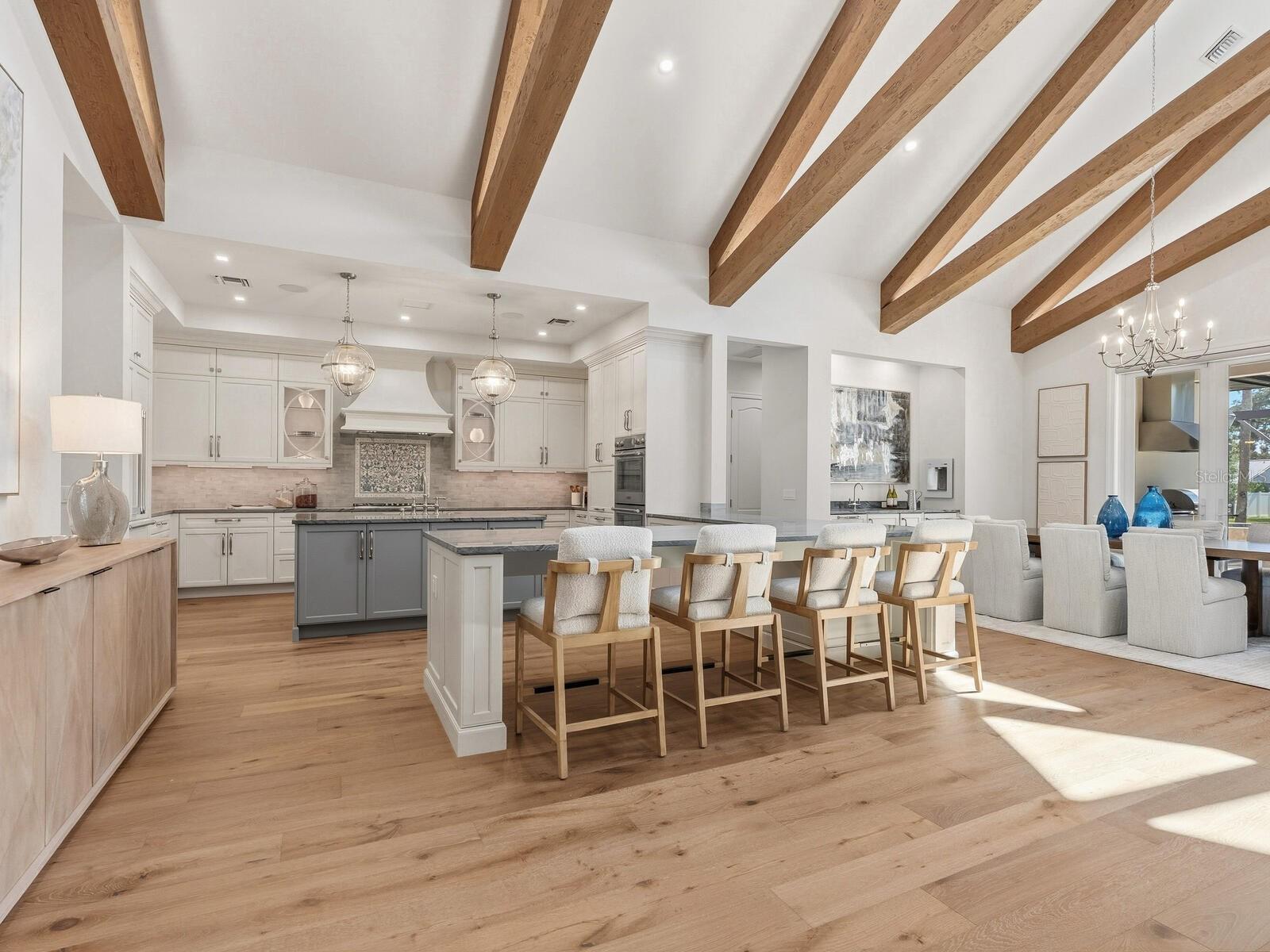 A4643636 Property Photo