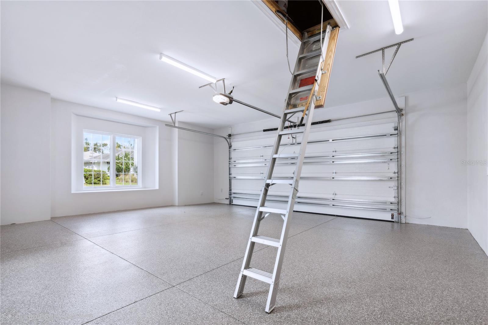 A4643636 Property Photo