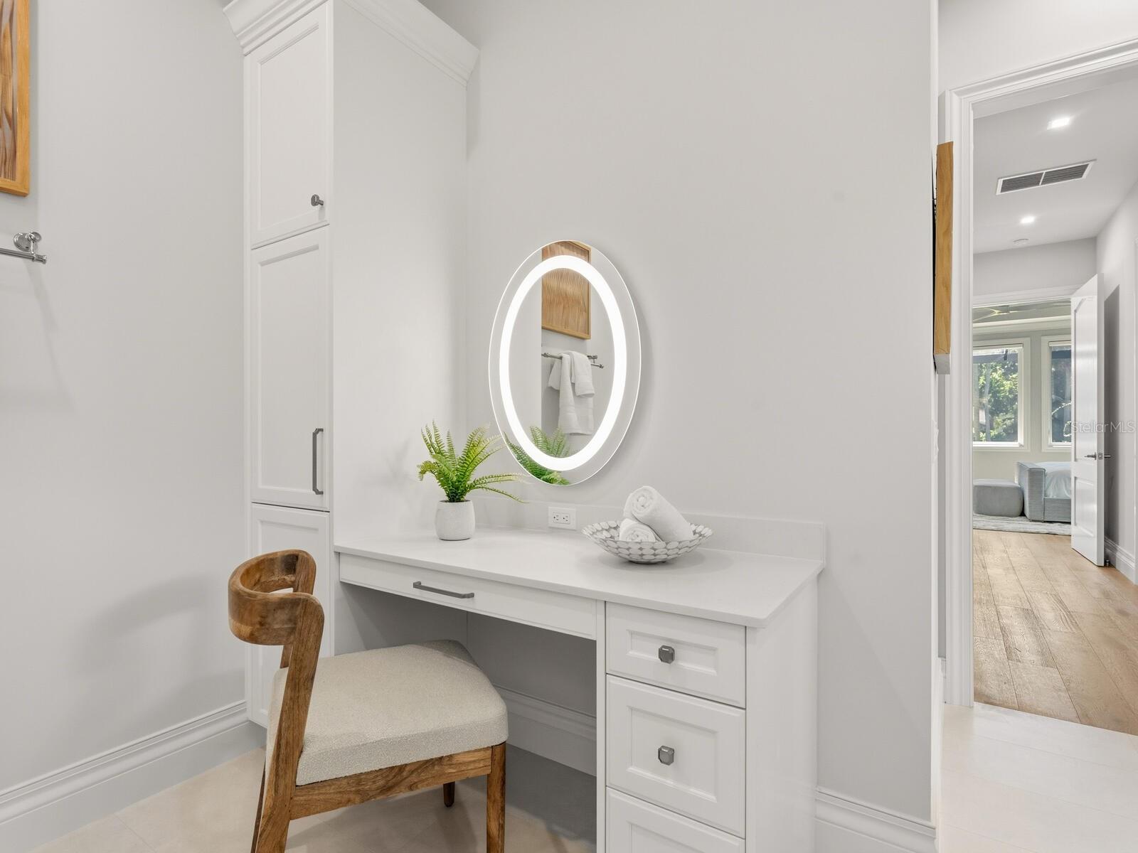 A4643636 Property Photo