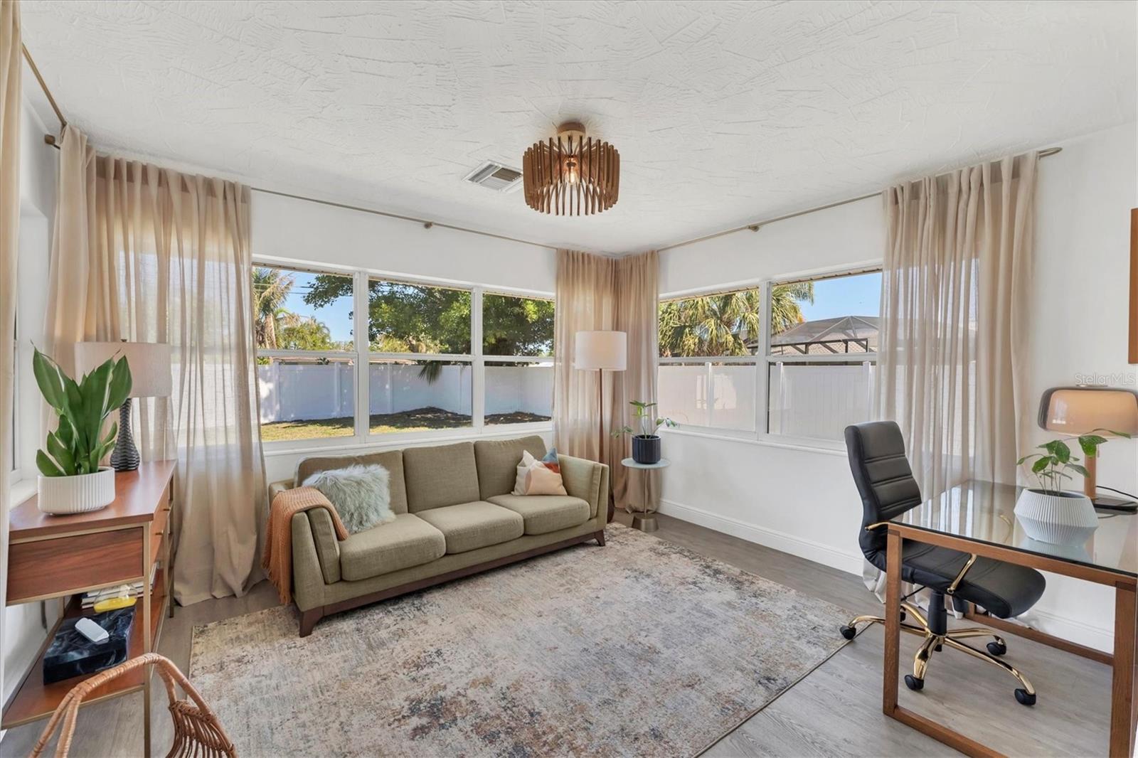 2833 SUNNYSIDE ST, SARASOTA, FL, 34239
